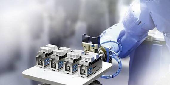 SCHUNK刀具夾持系統(tǒng)對(duì)機(jī)加工行業(yè)產(chǎn)生了前所未有的革命性影響。?模塊化夾持系統(tǒng)借鑒其優(yōu)勢(shì)，它的作用遠(yuǎn)不止于一個(gè)參考基準(zhǔn)，還提供了包括定位、夾持以及接口通用等功能。這種夾持原理如今被認(rèn)為是提高生產(chǎn)效率的最有效的方法之一，廣泛適用于從小型零件到大型零件，從粗加工到裝配應(yīng)用的各種工藝。作為這一技術(shù)的先驅(qū)以及夾持技術(shù)和抓取系統(tǒng)的領(lǐng)導(dǎo)者，SCHUNK始終致力于開(kāi)發(fā)新的應(yīng)用領(lǐng)域，并在它的模塊化系統(tǒng)中新增了適用于直接夾持工件以及微小型零件的專(zhuān)業(yè)標(biāo)準(zhǔn)模塊。