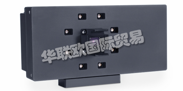 BASLER是一家全球領(lǐng)先的高品質(zhì)相機(jī)和相機(jī)配件制造商。通過打造高品質(zhì)的專業(yè)產(chǎn)品，竭力為工廠自動(dòng)化、醫(yī)療、交通等市場(chǎng)提供一流的服務(wù)。BASLER在計(jì)算機(jī)視覺技術(shù)領(lǐng)域擁有30年的豐富行業(yè)經(jīng)驗(yàn)，多年來以客戶為中心，積極開拓創(chuàng)新。BASLER的企業(yè)文化是以為客戶創(chuàng)造價(jià)值為核心，這為公司發(fā)展提供了強(qiáng)大的動(dòng)力，對(duì)于客戶來說他們是值得信賴的、可靠的合作伙伴。下文為您介紹BASLER相機(jī)。